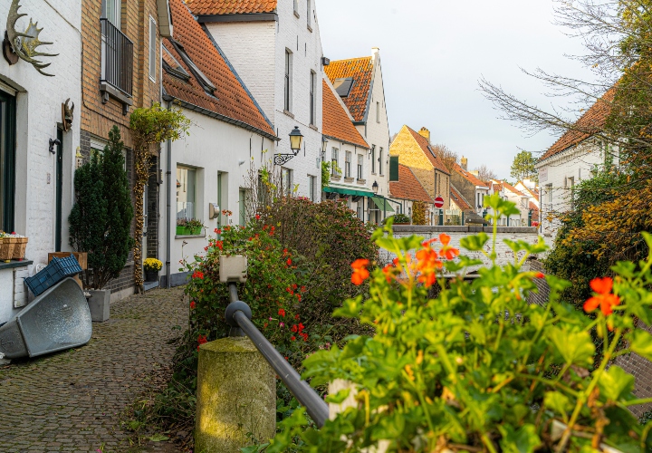 GR109 ZUIVELMUSEUM EN LISSEWEGE